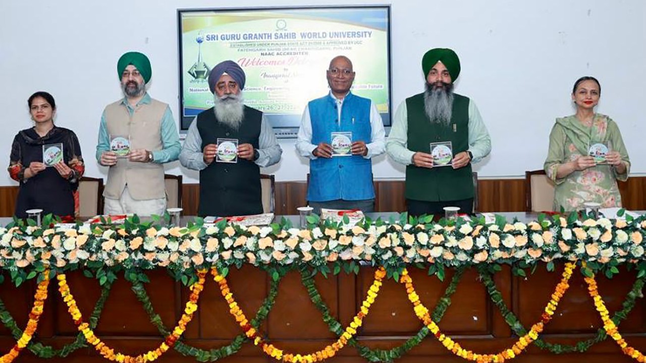 श्री गुरु ग्रंथ साहिब वर्ल्ड यूनिवर्सिटी में स्थायी भविष्य के लिए विज्ञान और प्रौद्योगिकी पर सम्मेलन का उद्घाटन